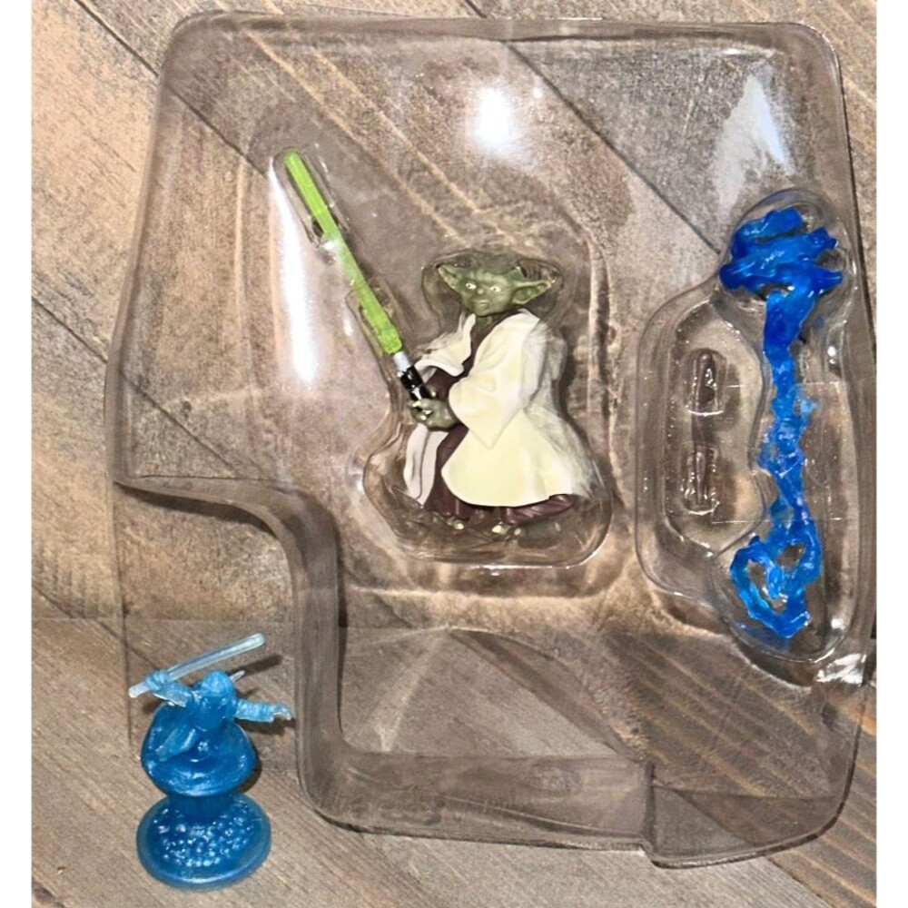 Hasbro Star Wars Yoda The Saga Collection 2" Action Hologram Figure 2006